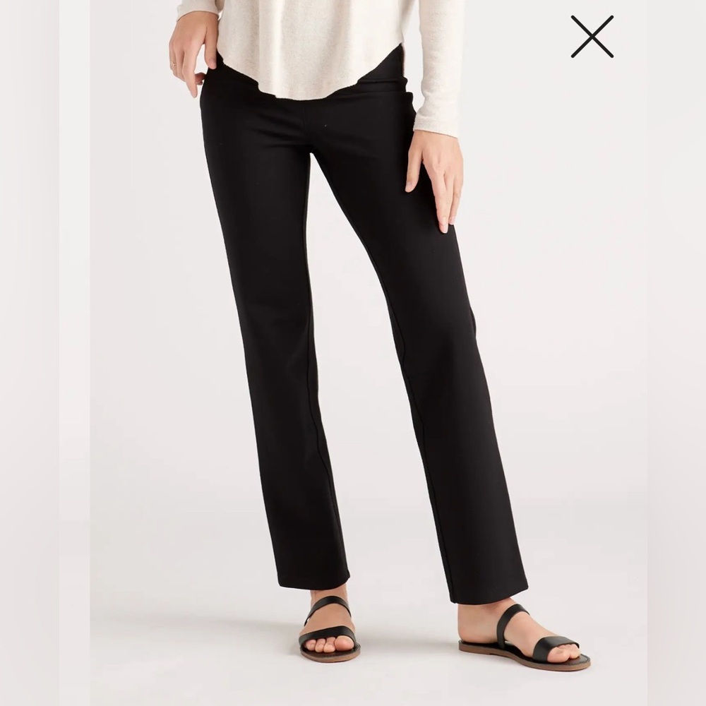 Quince Women's Ultra-Stretch Ponte Straight Leg Pant - 32" inseam Black M NWT